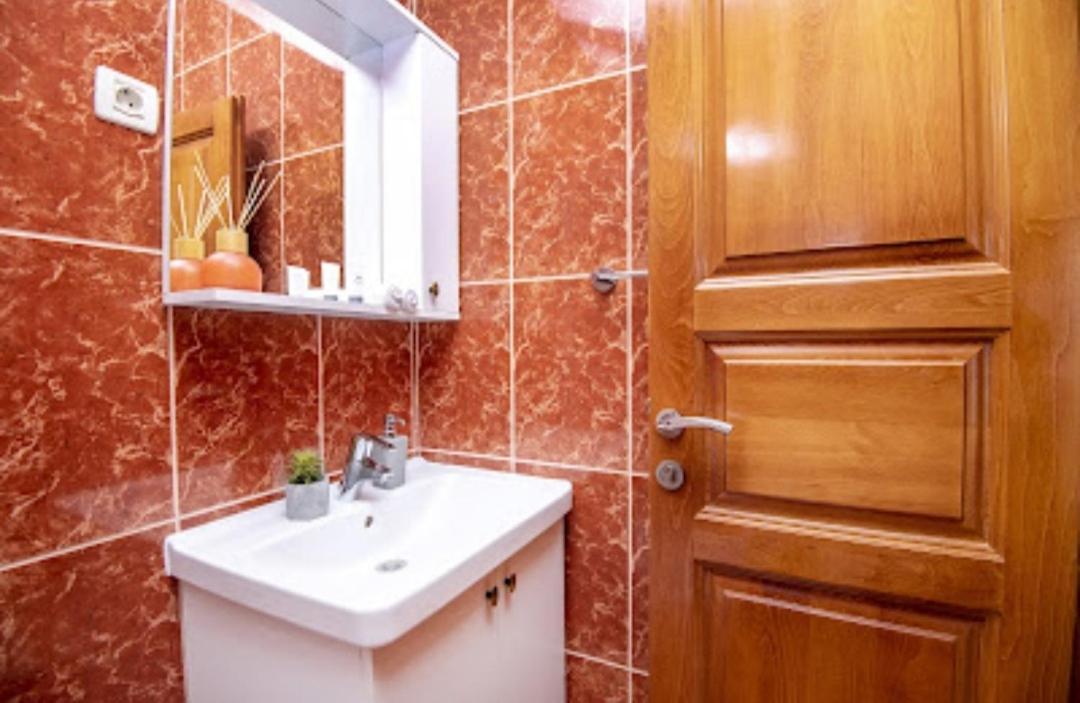 Apartmani Dubrava Podstrana Exteriér fotografie