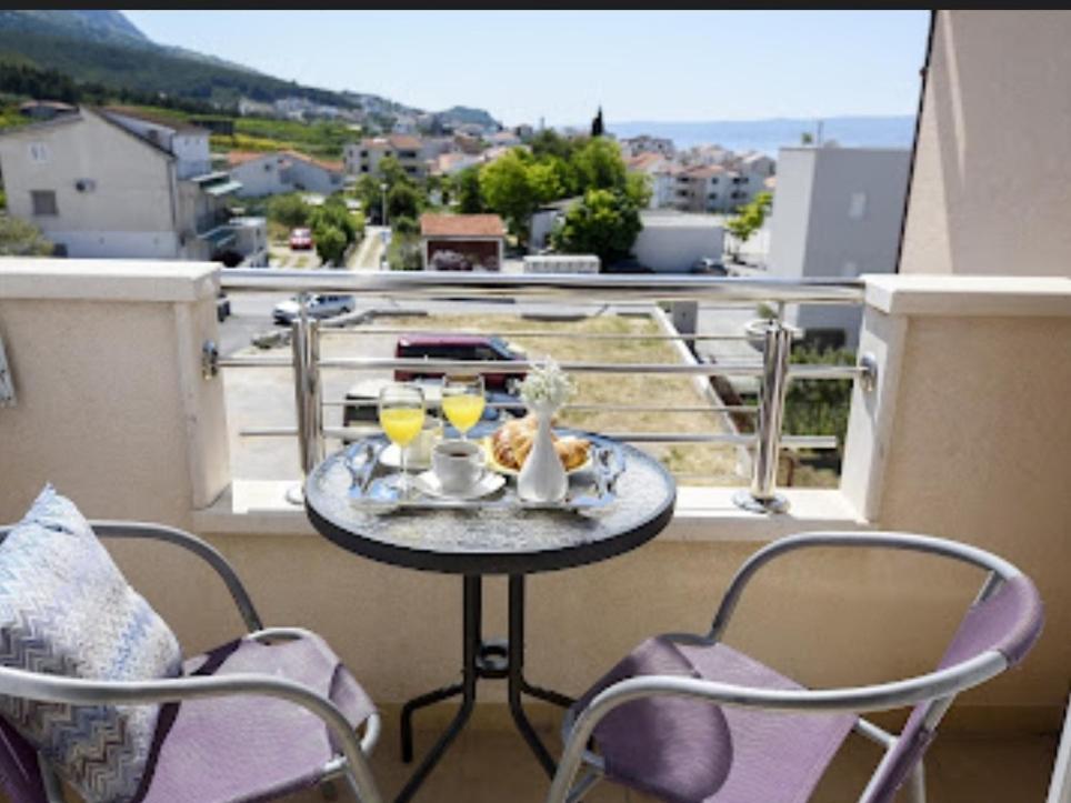Apartmani Dubrava Podstrana Exteriér fotografie