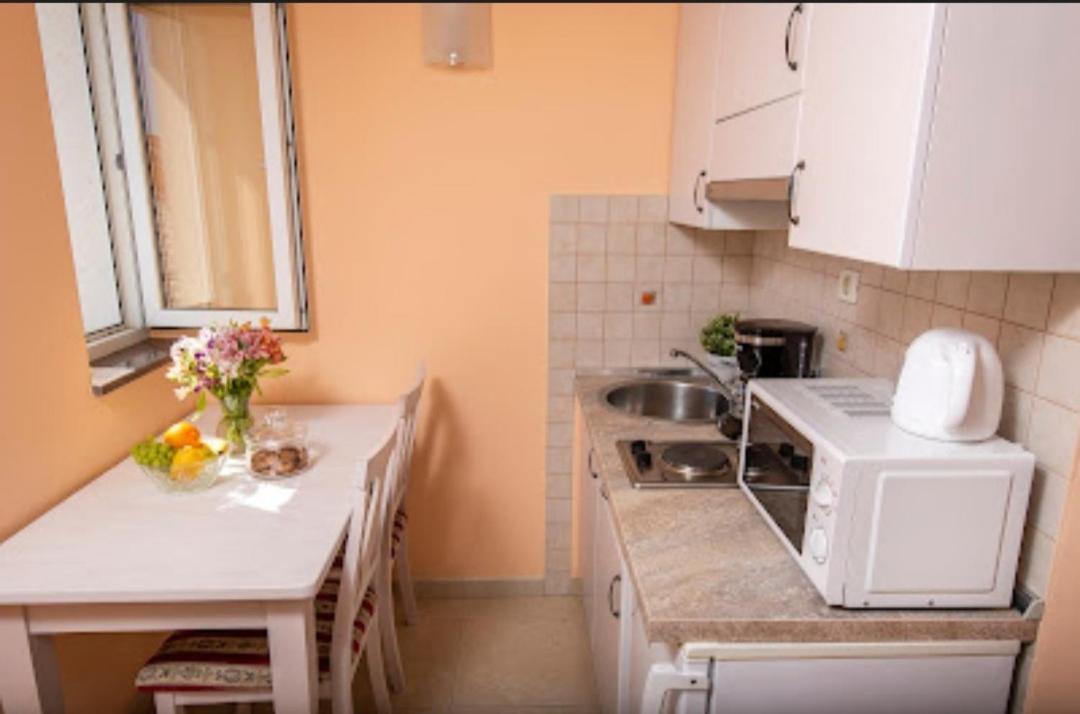 Apartmani Dubrava Podstrana Exteriér fotografie