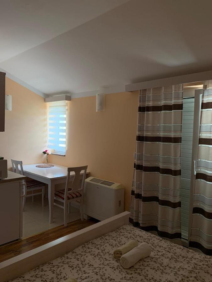 Apartmani Dubrava Podstrana Exteriér fotografie